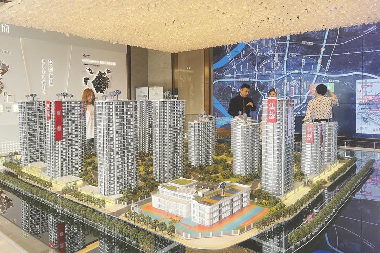 杭州土地市场“小阳春” 本土房企强势崛起，827亿揽金背后的开发新格局